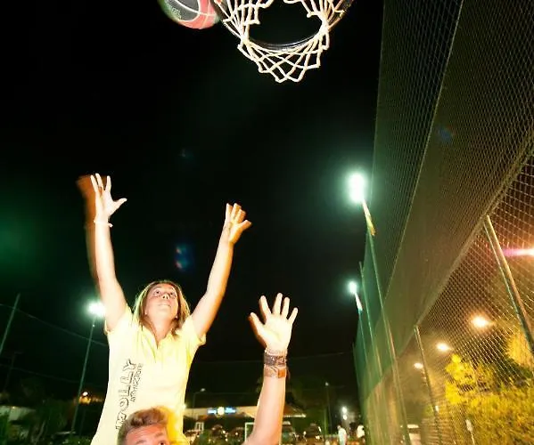 Camping Torre Castiglione *